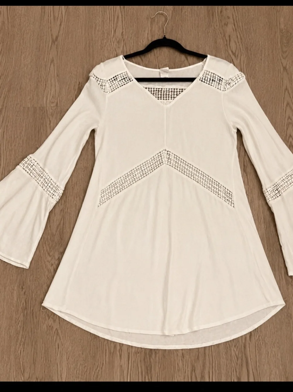 LSPACE Crinkle Dress - Picture 6 of 7
